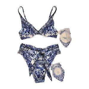 NWT Camilla Glaze and Graze Crystal Soft 2 Piece Bikini Set Womens Small B/C Cup